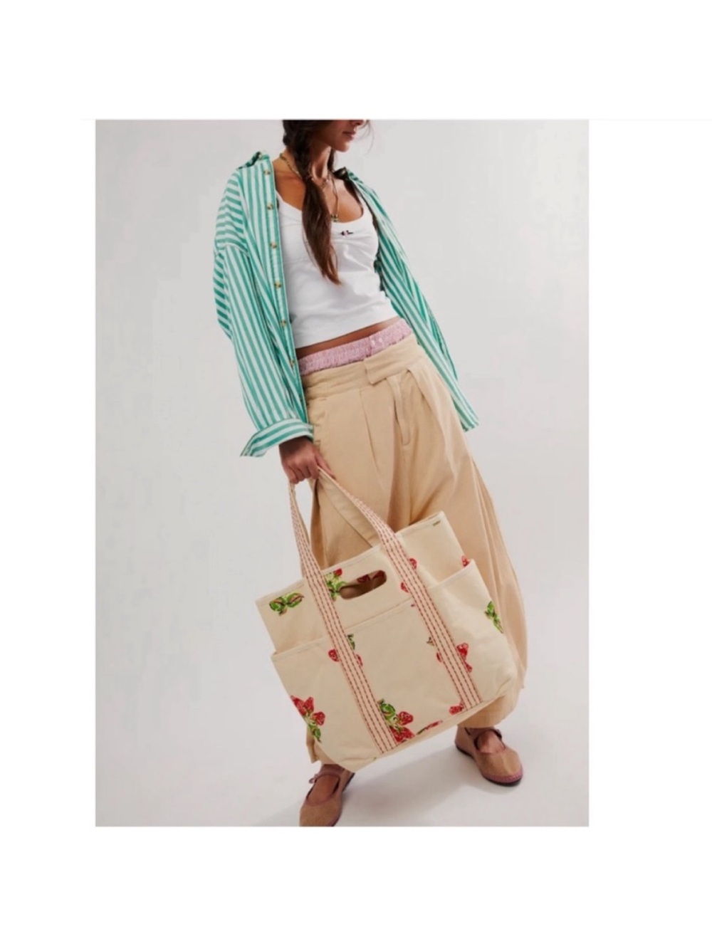 Free People Caravan Tote Strawberry - Picture 2 of 9